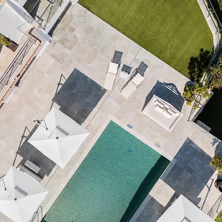 Paraiso Alto Ultimate Pool Gym Cinema Parking Golf וילה