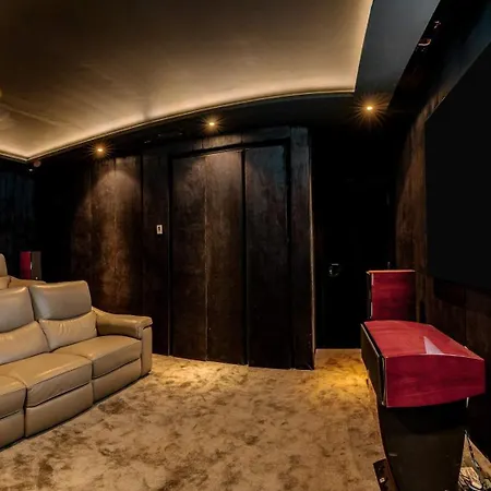 Paraiso Alto Ultimate Pool Gym Cinema Parking Golf אסטפונה