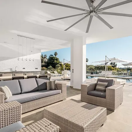 Paraiso Alto Ultimate Pool Gym Cinema Parking Golf *