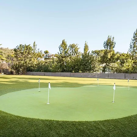 וילה Paraiso Alto Ultimate Pool Gym Cinema Parking Golf אסטפונה
